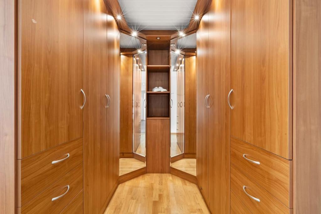 Penthouse Leilighet 200 Kvm Vakker Sjoutsikt. Appartement Bergen Buitenkant foto